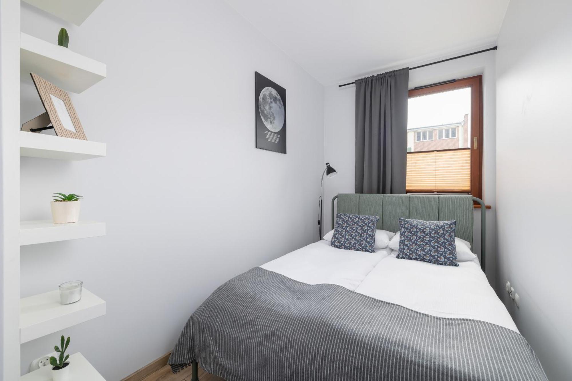 Stylish Apartment With Balcony & Parking Cracow By Noclegi Renters Краков Экстерьер фото