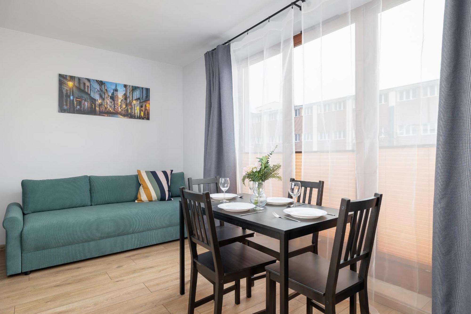 Stylish Apartment With Balcony & Parking Cracow By Noclegi Renters Краков Экстерьер фото