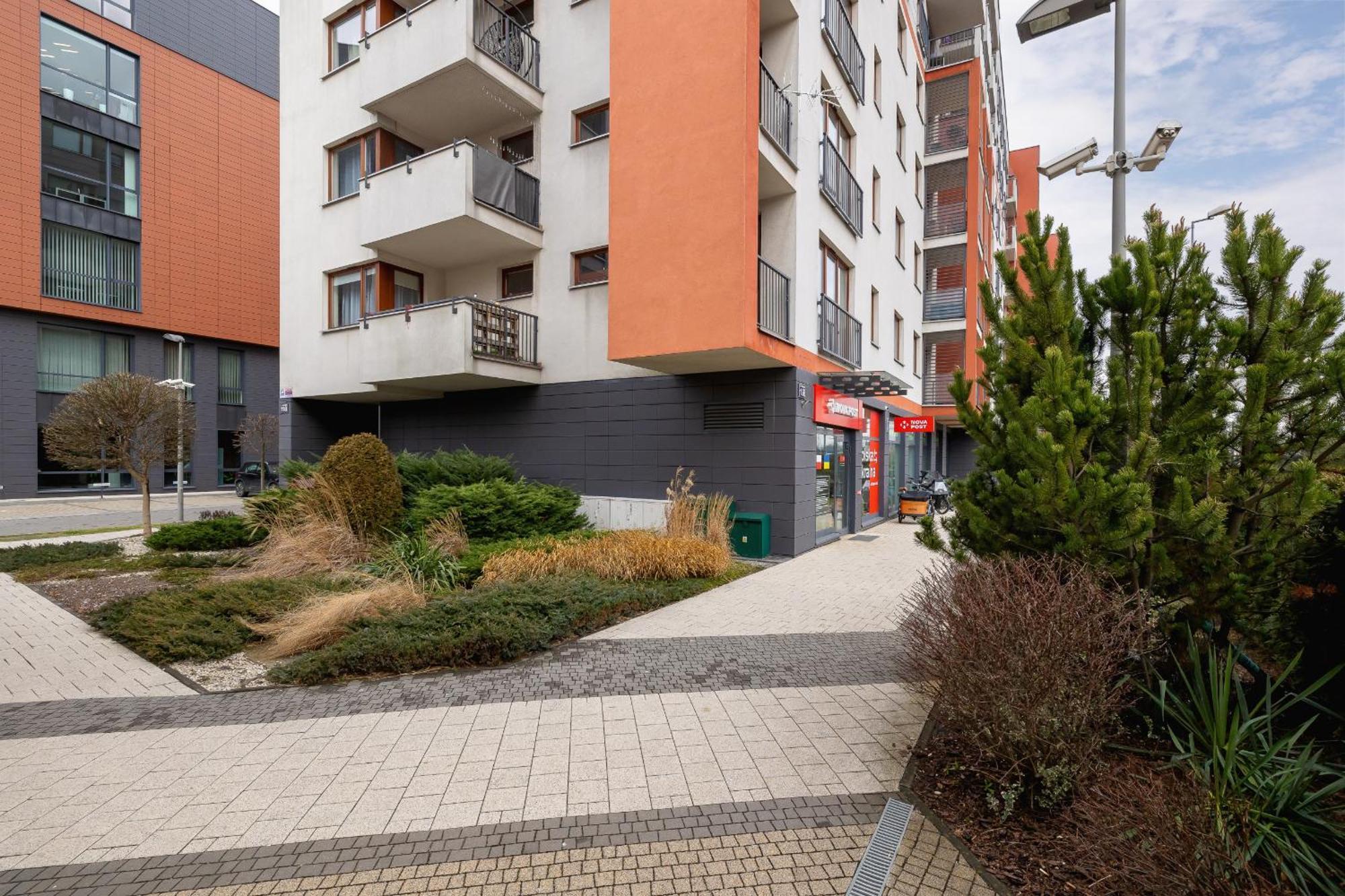 Stylish Apartment With Balcony & Parking Cracow By Noclegi Renters Краков Экстерьер фото
